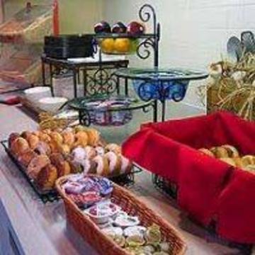 Econo Lodge & Suites دافنبورت المظهر الخارجي الصورة